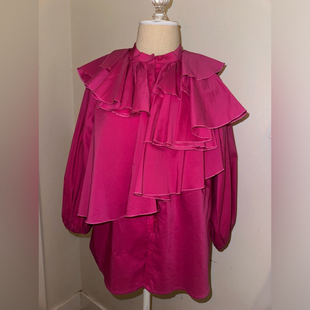 Pink ruffled blouse 🩷